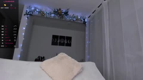 Snapshot of hotay_ chatting on 12/03/24, 05:20 Andrew xdres08 online show from 12/03/24, 05:20