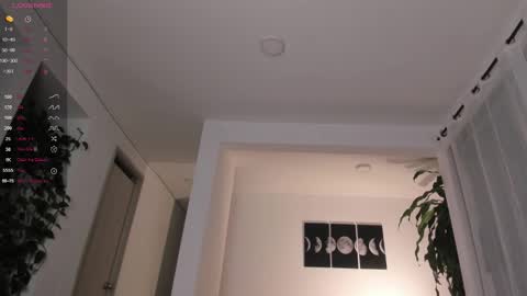 Snapshot of hotay_ chatting on 10/08/25, 02:53 Andrew xdres08 online show from 10/08/25, 02:53