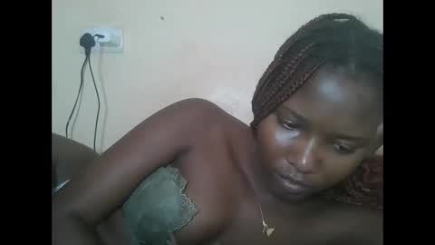 love online show from 09/18/25, 07:54