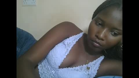 love online show from 10/17/25, 07:49