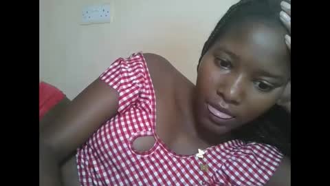 love online show from 11/05/25, 08:14