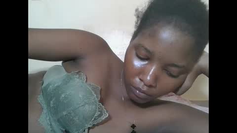 love online show from 02/09/26, 07:07