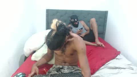 hotbody22_ online show from 05/06/26, 12:08