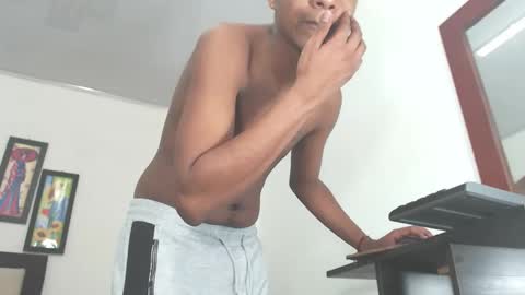 hotboyluxe online show from 02/10/26, 03:43