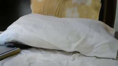 Snapshot of hotboyvicky chatting on 11/21/25, 10:41 hotboyvicky online show from 11/21/25, 10:41