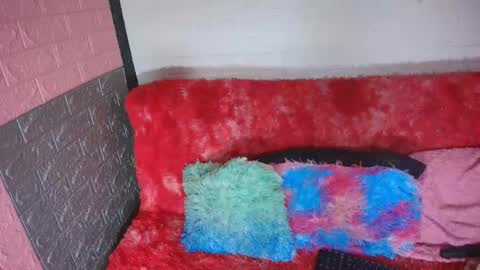 Snapshot of hotcakes_uwu chatting on 06/05/26, 06:52 Hotcakes online show from 06/05/26, 06:52