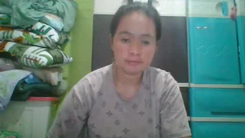 hotchicks4uxx online show from 02/24/25, 04:27