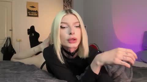 hotchubently online show from 10/29/25, 06:26