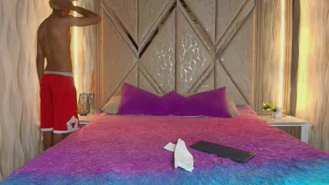 hotcouple_222 online show from 02/05/26, 07:24