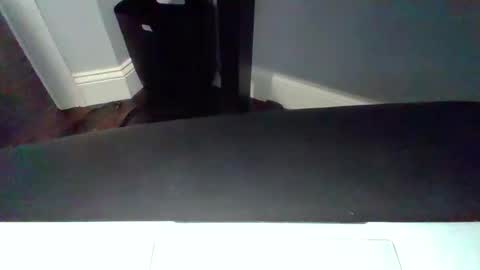 hotdog1124 online show from 11/03/25, 12:17