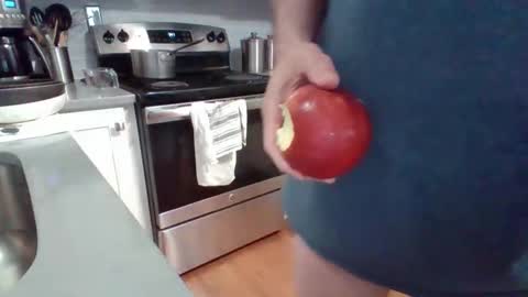 hotdog1124 online show from 03/11/26, 11:27