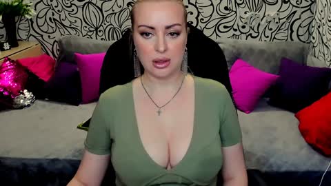 Alice online show from 02/06/25, 02:37