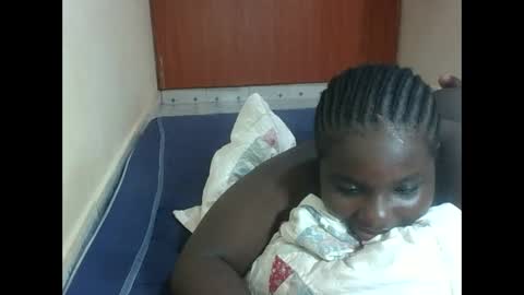 EBBY online show from 04/18/26, 06:06