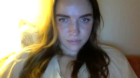 effy online show from 10/12/25, 09:47