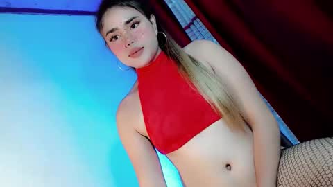 Snapshot of hotesttransintown chatting on 11/08/25, 02:45 JANNA online show from 11/08/25, 02:45