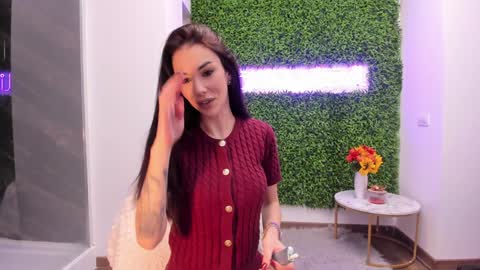 hotfallingdevil online show from 11/21/25, 06:01