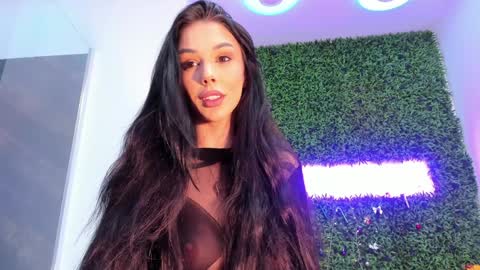 hotfallingdevil online show from 02/06/26, 06:18