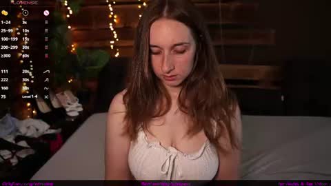 hotfrecklesgirl online show from 06/19/26, 12:09