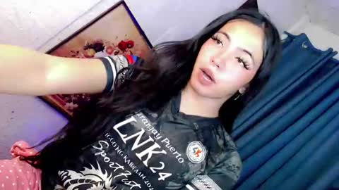 hotfucking_queen1111 online show from 02/12/26, 09:04