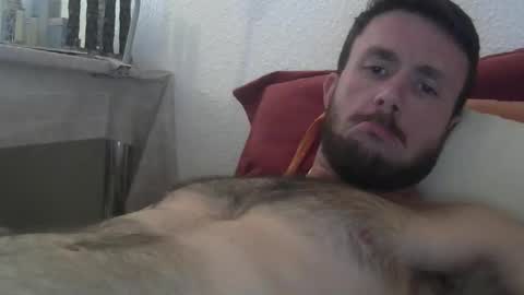 Snapshot of hotgardenersexy chatting on 05/17/26, 09:00 Le jardinier sexy online show from 05/17/26, 09:00