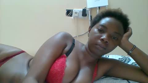 Queen online show from 09/19/25, 06:08