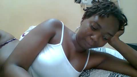 Queen online show from 02/25/26, 07:45