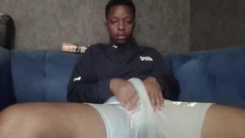 hotguyy001 online show from 03/08/25, 10:32