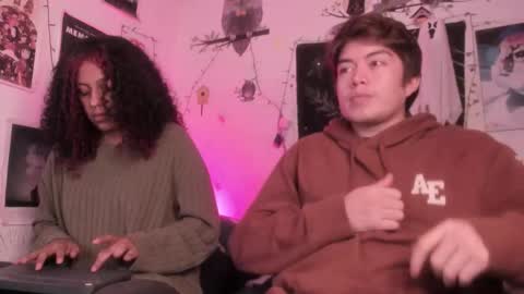 Sam and Nico online show from 12/20/25, 03:35