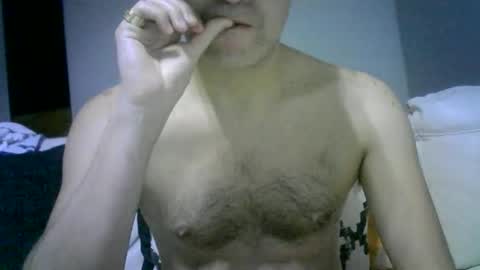 hottitan  twitter Marianoshcam online show from 04/08/26, 04:23