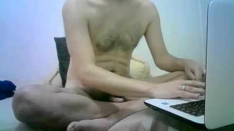 hottitan  twitter Marianoshcam online show from 05/31/26, 03:41