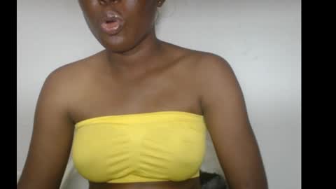 hotjessie0 online show from 03/05/26, 07:21