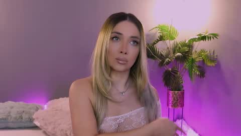 Maria online show from 03/28/26, 05:23