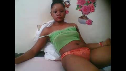 LOYCE online show from 10/26/25, 10:21