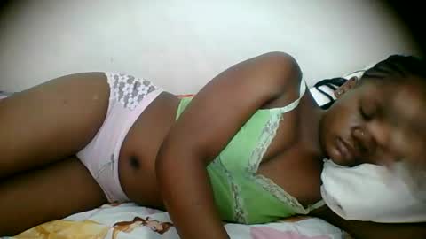 LOYCE online show from 04/19/26, 07:27