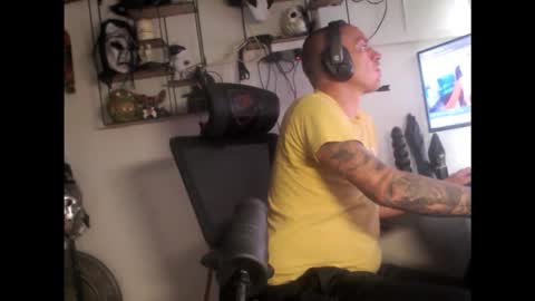 hotkinkytat online show from 09/29/25, 12:10