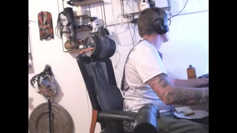 hotkinkytat online show from 04/03/26, 01:31