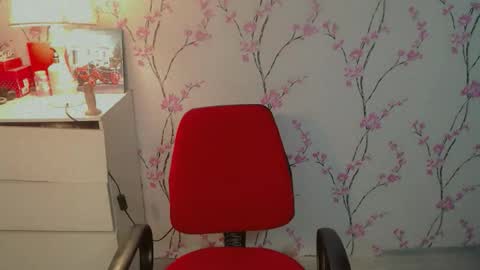 XANDRA online show from 12/03/25, 02:30