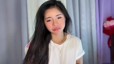 Snapshot of hotloveaxx chatting on 01/15/26, 06:29 Vea online show from 01/15/26, 06:29