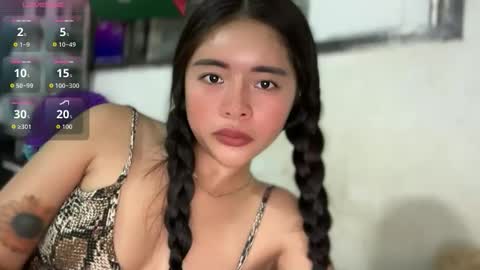 Snapshot of hotloveaxx chatting on 02/27/26, 10:59 Vea online show from 02/27/26, 10:59