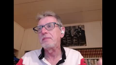 Snapshot of hotlux_54 chatting on 08/02/26, 08:18 hotlux_54 online show from 08/02/26, 08:18