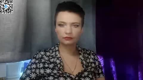 Snapshot of hotmamaqueen234 chatting on 05/23/26, 10:19 hotmamaqueen234 online show from 05/23/26, 10:19