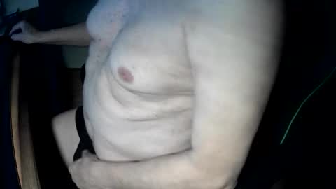 hotmassage50 online show from 10/18/25, 03:24