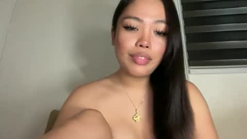 Eva online show from 09/19/25, 11:05