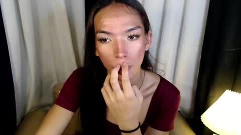 HI its me youre lovely MICHAELA  online show from 11/19/25, 06:57