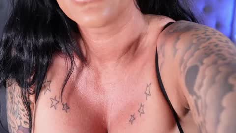hotmilfbitch online show from 09/08/25, 07:46