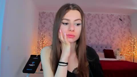 hotmolly_ online show from 05/14/26, 09:38