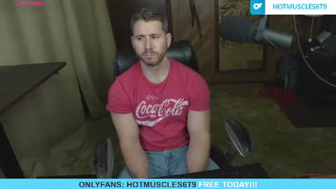 hotmuscles6t9 online show from 06/14/26, 02:24