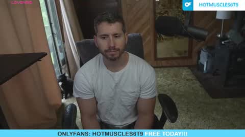 hotmuscles6t9 online show from 06/22/26, 02:03