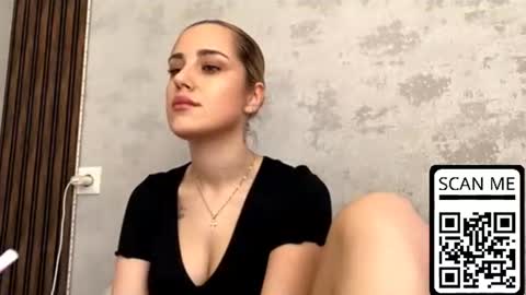 hotmusex online show from 06/15/26, 06:48
