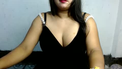 Snapshot of hotmuskan21 chatting on 10/14/25, 07:03 Muskan online show from 10/14/25, 07:03